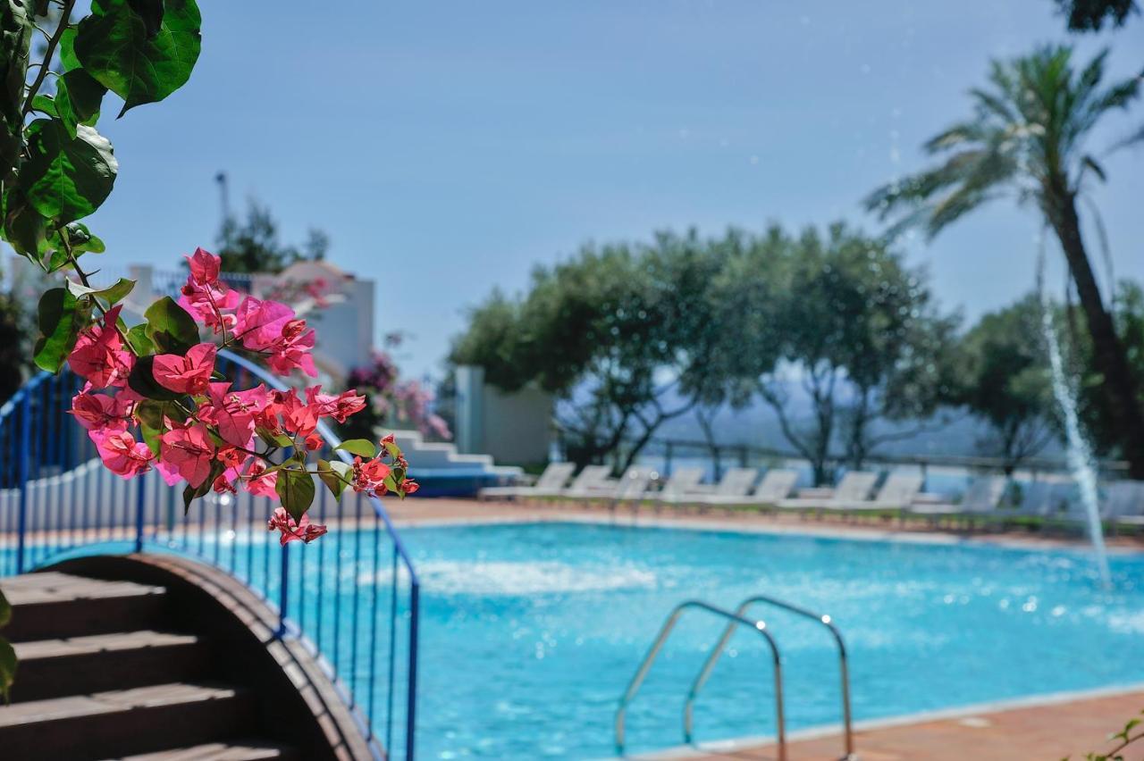 Arbatax Park Resort - Ville Del Parco Dış mekan fotoğraf